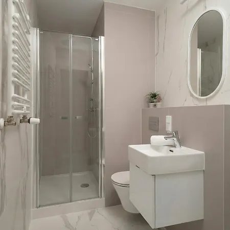 Symphony Krakowska 35 By Ina Aparthotel 3*