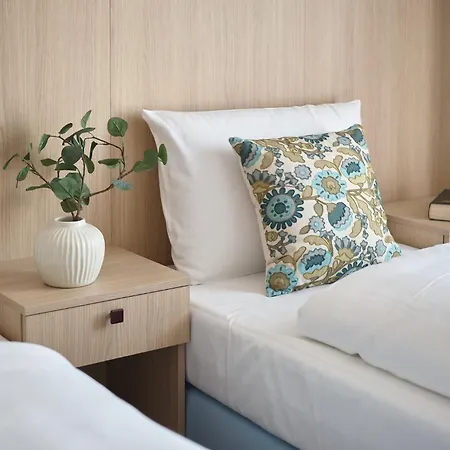 Symphony Krakowska 35 By Ina 3* Wroclaw
