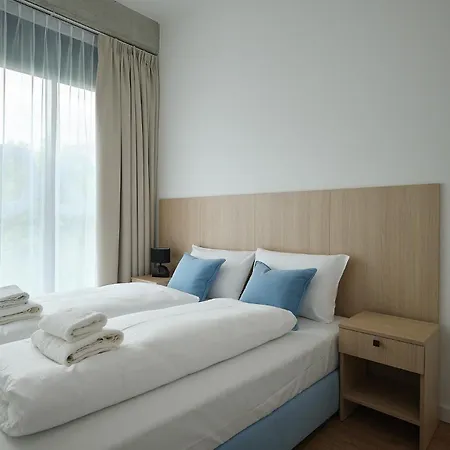 Symphony Krakowska 35 By Ina 3* Wroclaw