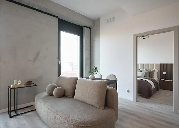 Symphony Krakowska 35 3*